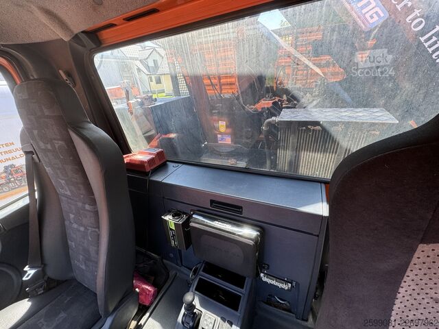 Unimog με γερανό Mercedes-Benz Unimog U 400