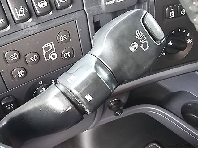 Стандарт-СЗМ SCANIA R730 6X2 V8 RET. WB315