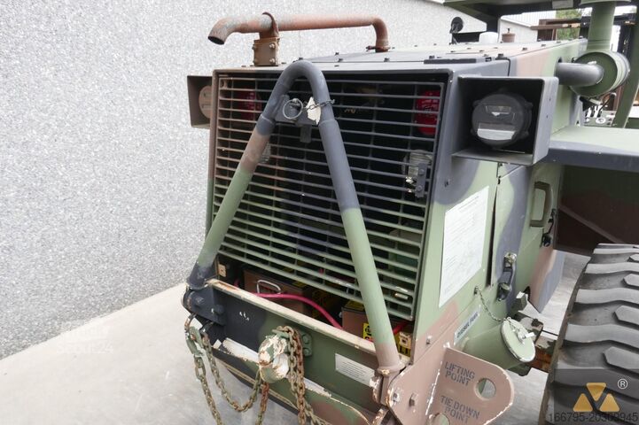 Вилочный погрузчик повышенной проходимости Case M4K Ex-army
