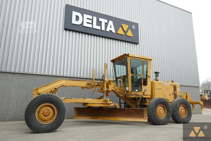 Grader Caterpillar 130G