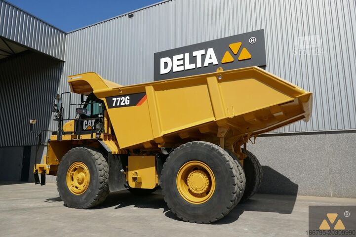 Dömper Caterpillar 772G