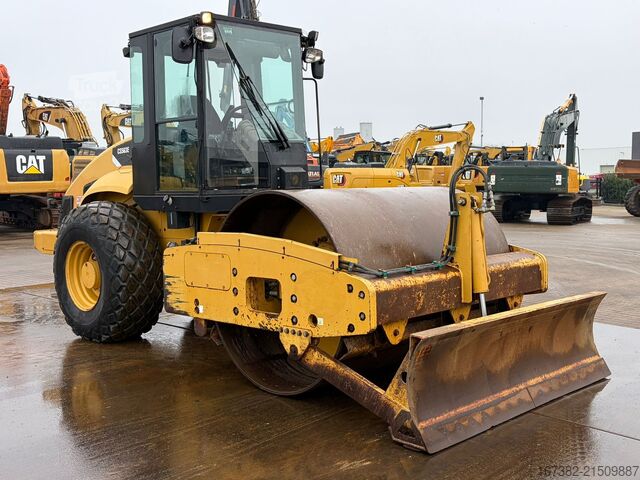 Rodillo simple Caterpillar CS563E