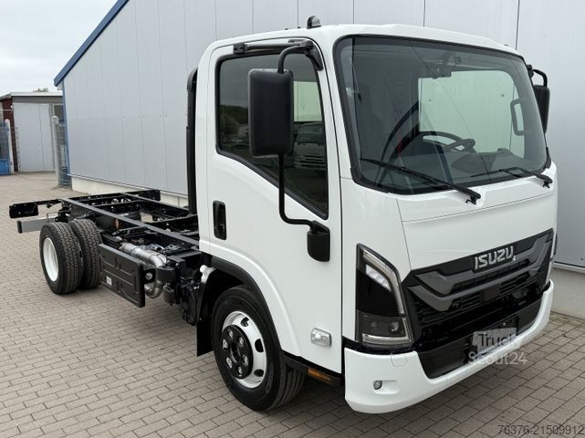 Cits ISUZU M30 H 5.2 l 190 PS Radst. 3.365 mm