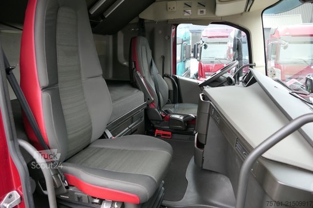 Prostorninska vlačilna enota VOLVO FH 460 Globetrotter Vollluft 2-Tanks Euro 6