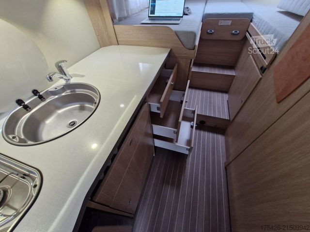 Polointegrovaný karavan GLUECKSMOBIL T 660 *SAT+TV*Duo-Control*AHK*1. Hand*