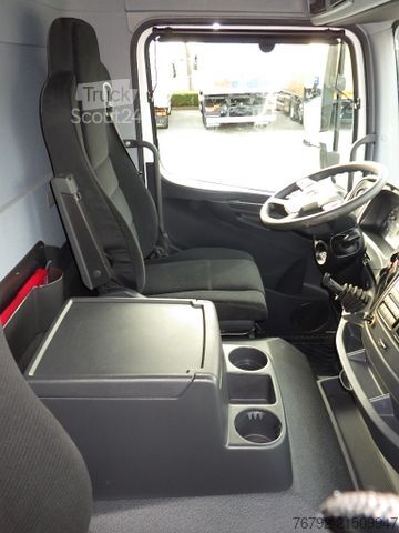 LKW mit Pritsche (offen) MERCEDES-BENZ 1327 L Atego 4 Pritsche 7,3m/LBW/AHK/Klima/55tkm