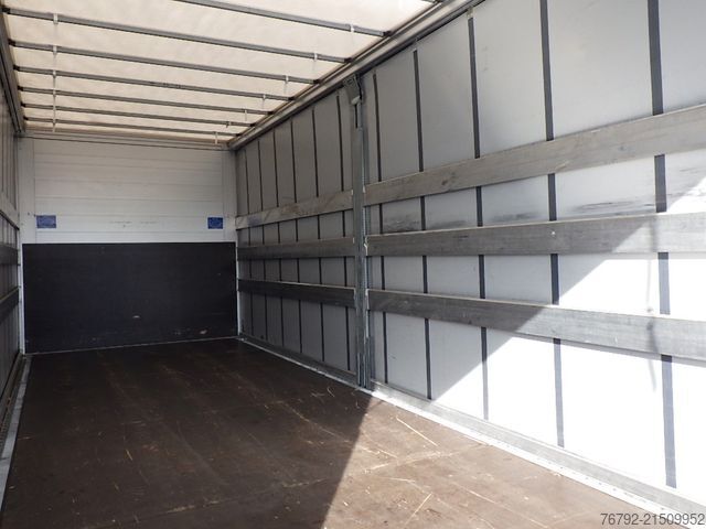 LKW mit Pritsche & Plane MERCEDES-BENZ 1327 L Atego 4 Pritsche 7,3m/LBW/AHK/Klima/55tkm