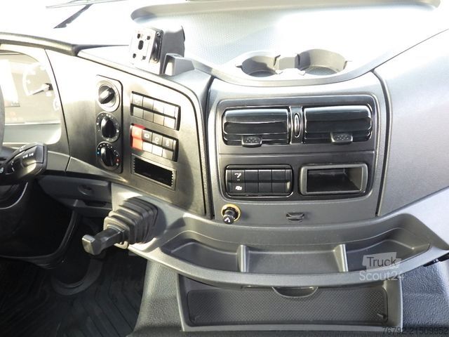 LKW mit Pritsche & Plane MERCEDES-BENZ 1327 L Atego 4 Pritsche 7,3m/LBW/AHK/Klima/55tkm