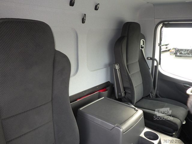 LKW mit Pritsche & Plane MERCEDES-BENZ 1327 L Atego 4 Pritsche 7,3m/LBW/AHK/Klima/55tkm