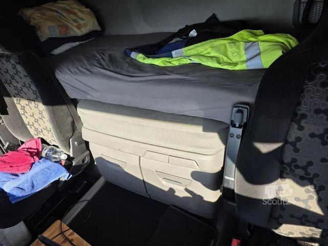 Standard dragbil SCANIA R410, Retrader, 2 Kreis-Hydraulik, Retarder