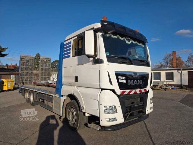 Laweta MAN 26.400 TGX mit Baustoffplateau, geteilte Rampen