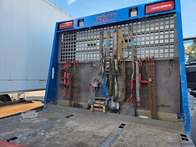 Laweta MAN 26.400 TGX mit Baustoffplateau, geteilte Rampen