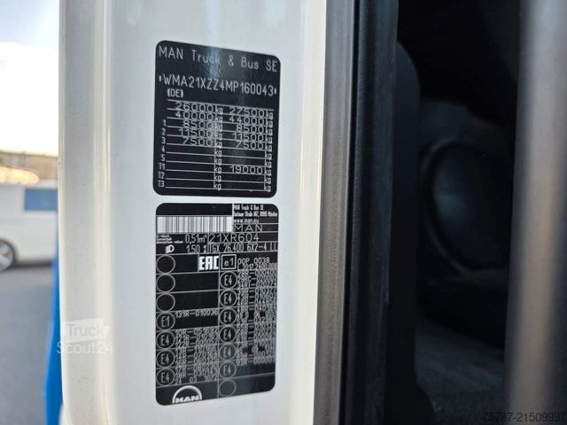 Laweta MAN 26.400 TGX mit Baustoffplateau, geteilte Rampen