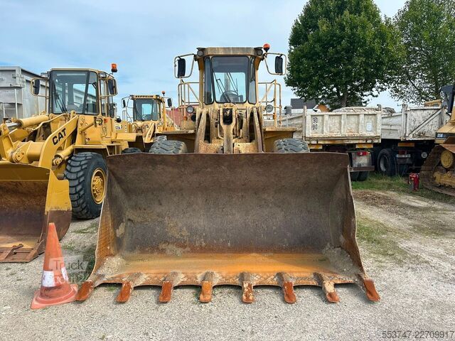 Nakladalnik Caterpillar 966 D