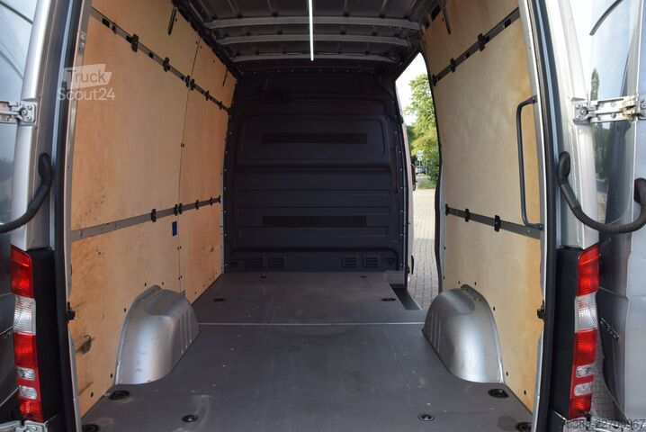 Furgoneta de caja alta Mercedes-Benz Sprinter II  316 CDI L2H2 Klima AHK Tempomat EU6