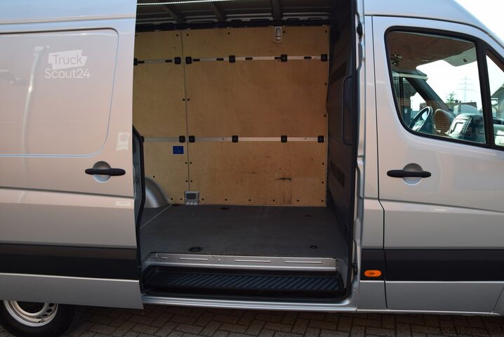 Furgoneta de caja alta Mercedes-Benz Sprinter II  316 CDI L2H2 Klima AHK Tempomat EU6