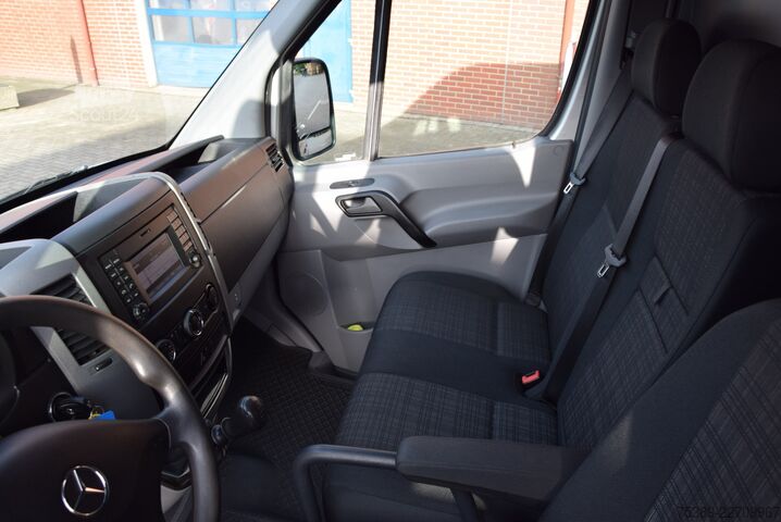 Furgoneta de caja alta Mercedes-Benz Sprinter II  316 CDI L2H2 Klima AHK Tempomat EU6