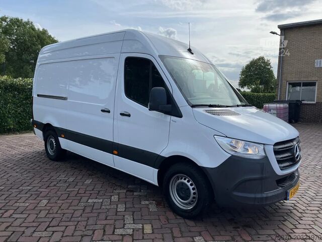 Fourgon double cabine Mercedes-Benz Sprinter 317 1.9 CDI L2H1
