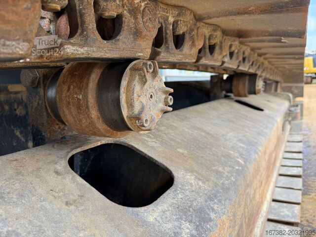 Kāpurķēžu ekskavators Caterpillar 320ERR