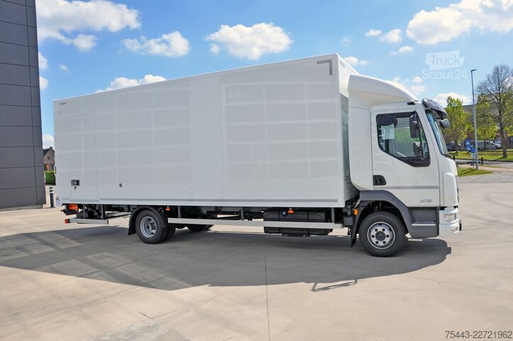 Valise DAF XB 230 FA 4x2 ST957 12T Powerline - Plywood 730...