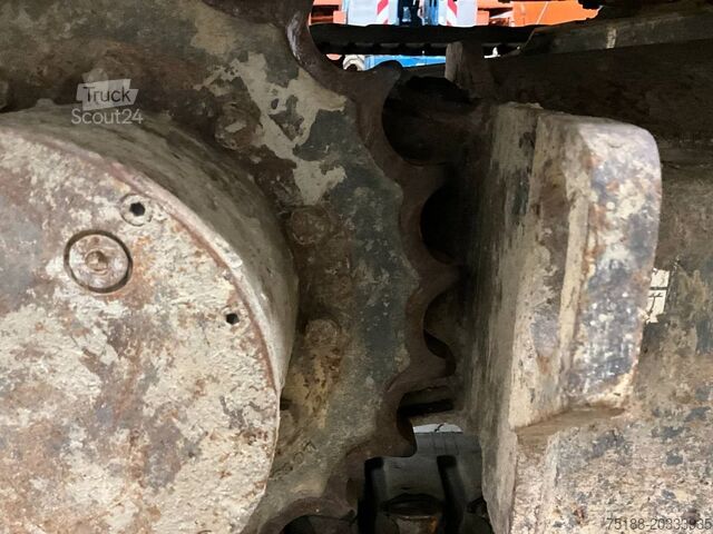 حفارة صغيرة Doosan DX 63-3