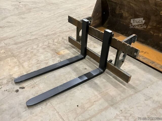 رافعة شوكية CAT 908 H