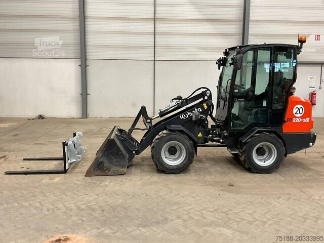 رافعة شوكية Kubota RT 220-2 A