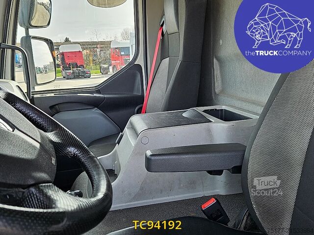 Valise Renault D 240