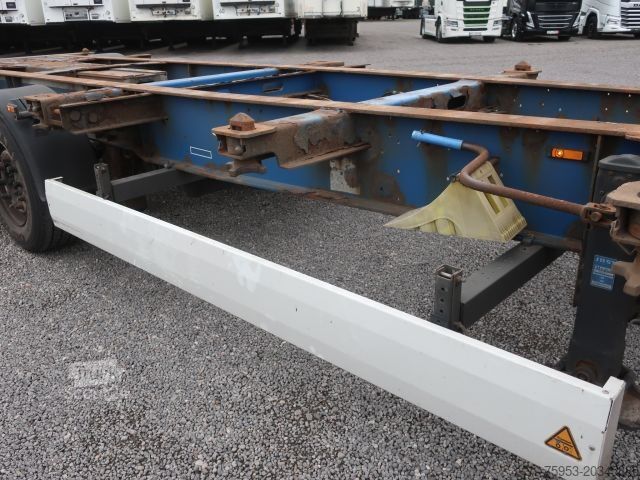 Naczepa z wymienną zabudową Schmitz SCF 24 20 - 40 Fuss Heckausschub