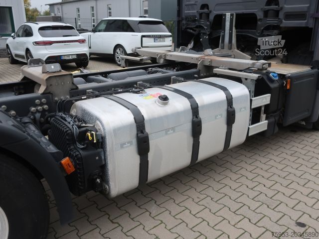 Vaihtolavakuorma-auto Scania R 450 62x Lenkachse Ladebordwand