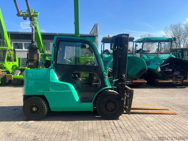 Chariot élévateur Mitsubishi FD 50