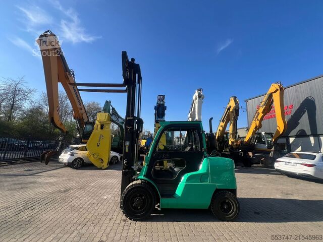 Chariot élévateur Mitsubishi FD 50