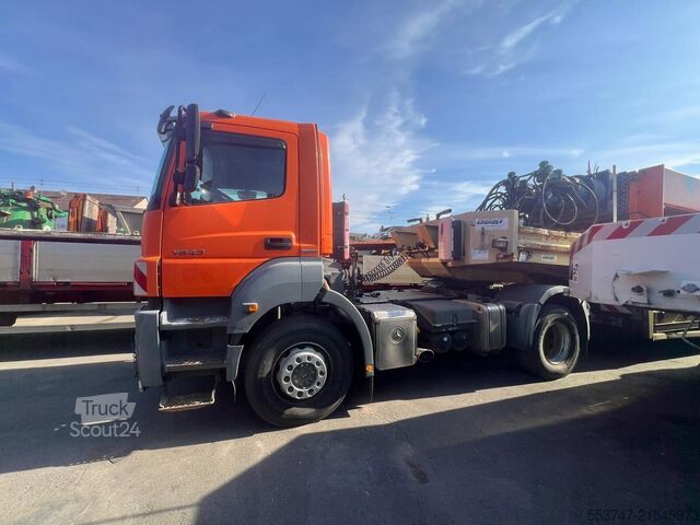 Mercedes-Benz Axor 1943 Mercedes-Benz Axor 1943