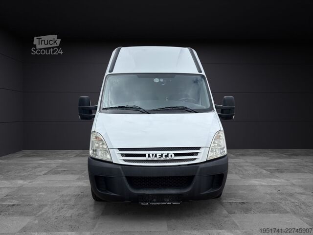 Autoutilitară frigorifică IVECO Daily 35S12 Kerstner Frischkühler Kamera