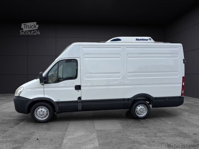 Autoutilitară frigorifică IVECO Daily 35S12 Kerstner Frischkühler Kamera