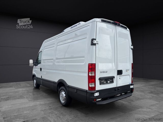 Autoutilitară frigorifică IVECO Daily 35S12 Kerstner Frischkühler Kamera