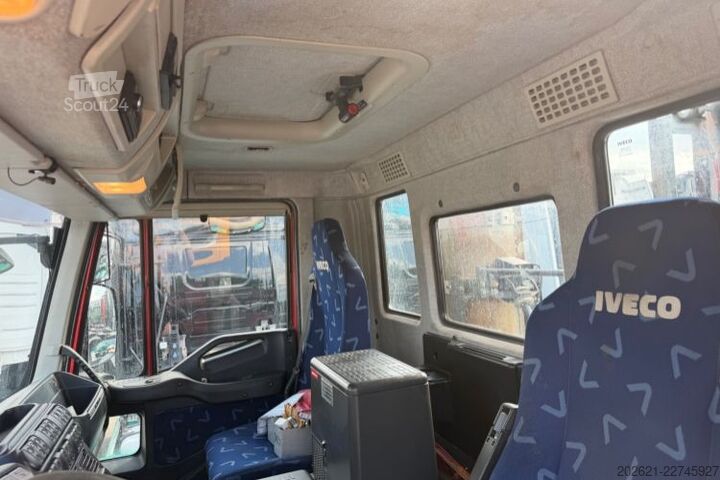 Basculantă IVECO Trakker 34T45 10x4 Chassis