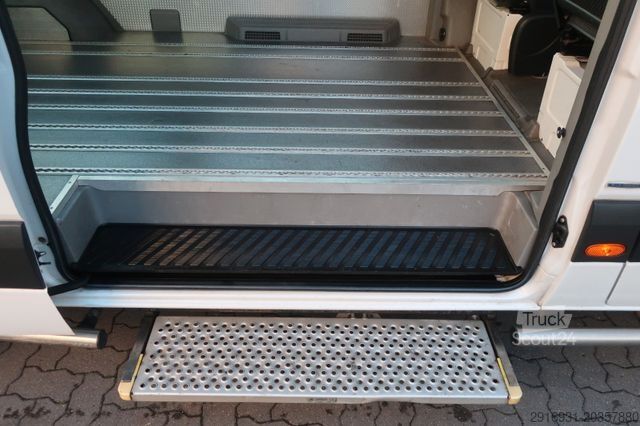 Minibus MERCEDES-BENZ Sprinter 313CDI / 1.Hand / Schulbus /LIFT FN:A87
