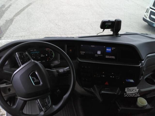 Standardni vlačilec MAN TGX 18.510