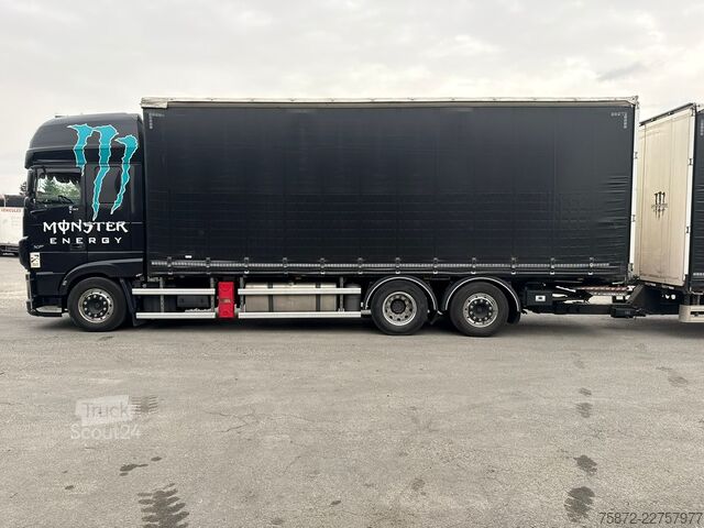 Tentinė platforma sunkvežimis DAF XF SUPERSPACE CAB 530 6X2 26T TAULINER