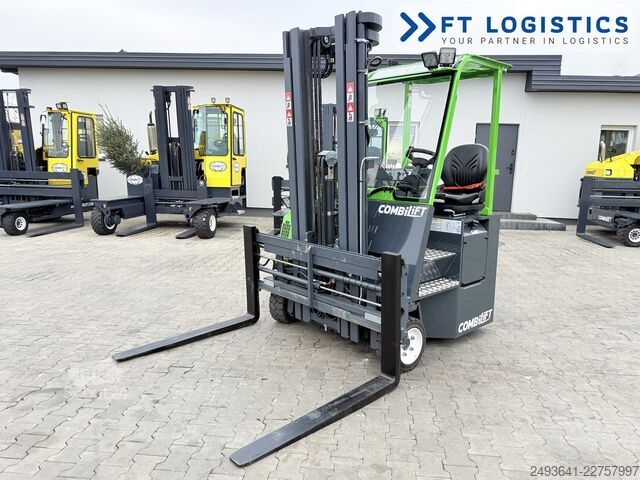 štvorcestný vysokozdvižný vozík Combilift CB3000 DIESEL TRIPLEX 5550 SIDE SHIFT