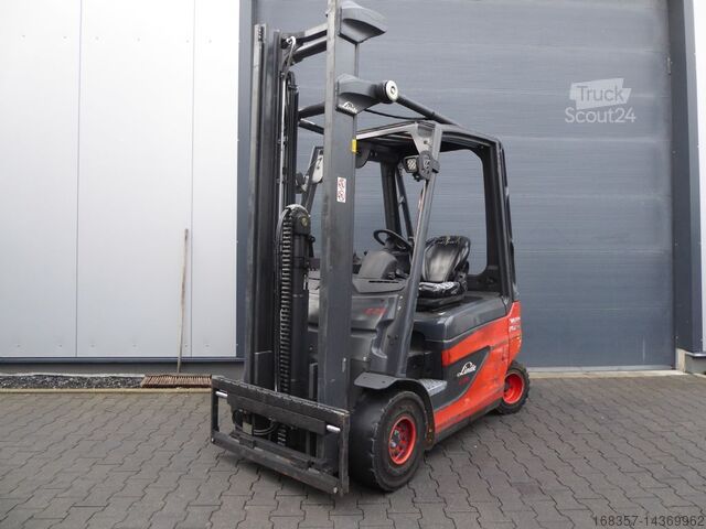 Čelný vysokozdvižný vozík Linde E25-01