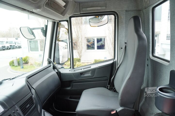 Flatbed truck with crane Iveco Stralis 19.310 4x2 E6 / 100 tho. km!