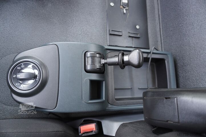 Plataforma com grua MAN TGS 26.360 Flatbed / Fassi F175 7.7 T /