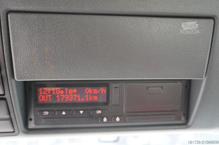 Plošina so žeriavom MAN TGS 26.420 6x4 / Fassi F215A.2.24