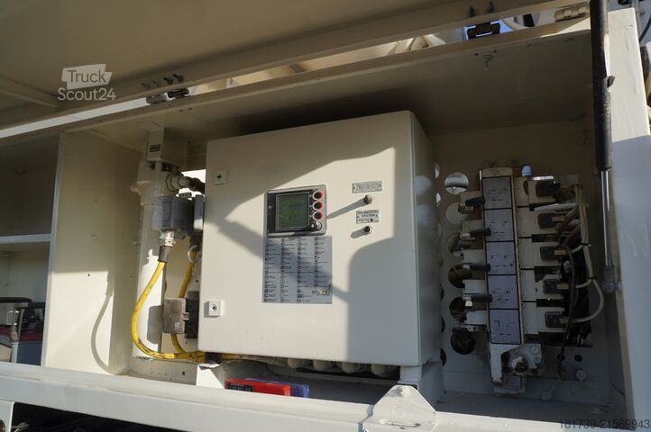 Bomba misturadora MAN TGS 32.400 8x4 Concrete Mixer Pump truck