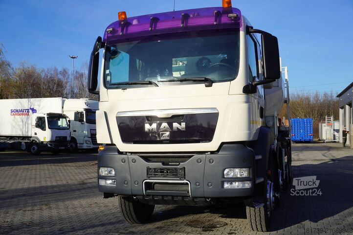 Bomba misturadora MAN TGS 32.400 8x4 Concrete Mixer Pump truck