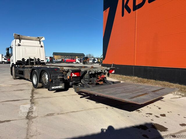 Chassis-cabina Scania P 500 6x2*4 9 TON FRONT AXLE / RETARDER