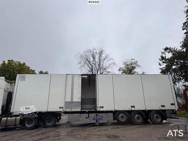 Standard-SZM DAF XF530 6x4 Tractor Unit with Ekeri Box Semi-Trailer