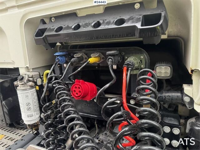 Standard-SZM DAF XF530 6x4 Tractor Unit with Ekeri Box Semi-Trailer